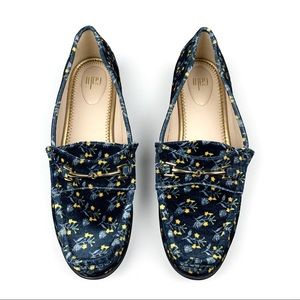 NWOT Cabi Carnaby Loafers, #6005, navy floral, size 9